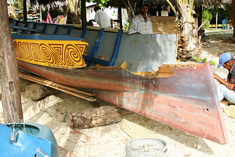 Damage to Gli Gli, Aragorn's Carib canoe. Gli Gli's  stern was mysteriously knocked off in the middle of the night while Gli Gli was tied to a mooring.  Paint from Gli Gli was found on the sides of the Last Resort restaurant's ferry. Splinters from Gli Gli were also found embedded in some of the ferry's lines. However, Ken (the owner of the Last Resort) is accepting no responsibility for the damage.

We will not give any business to the Last Resort in the future.