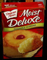 Duncan Hines Moist Deluxe Pineapple Supreme cake mix